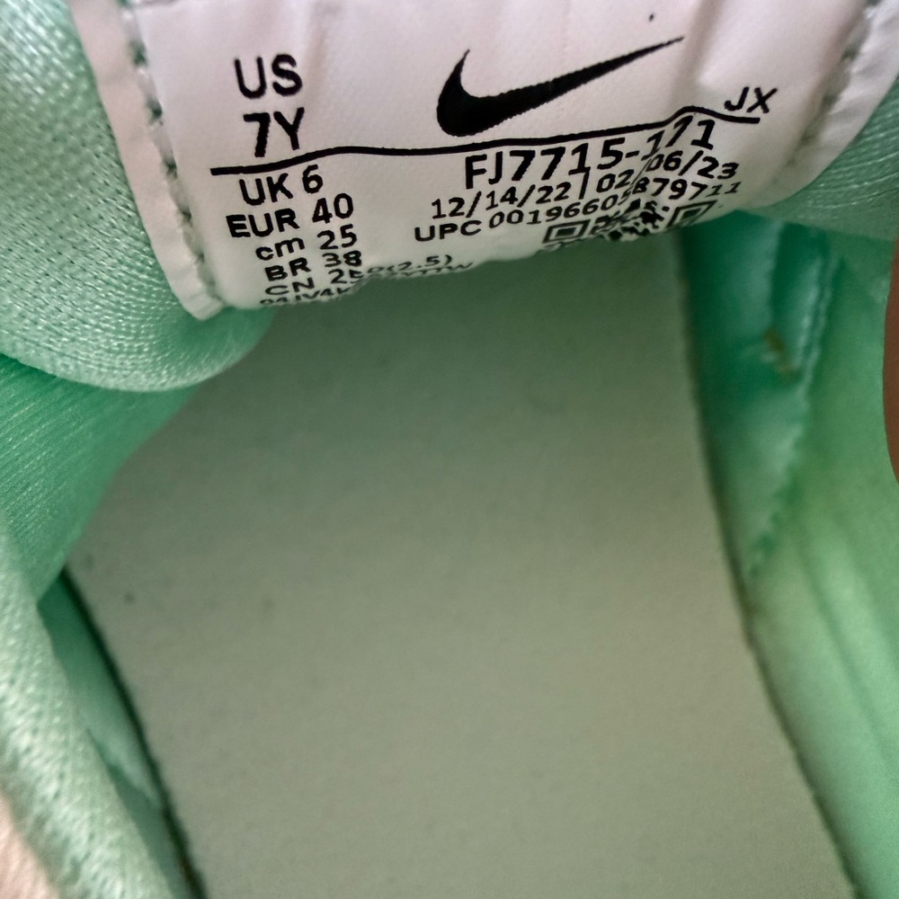 Nike White and Orange Huarache Sneakers - Picture 11 of 12